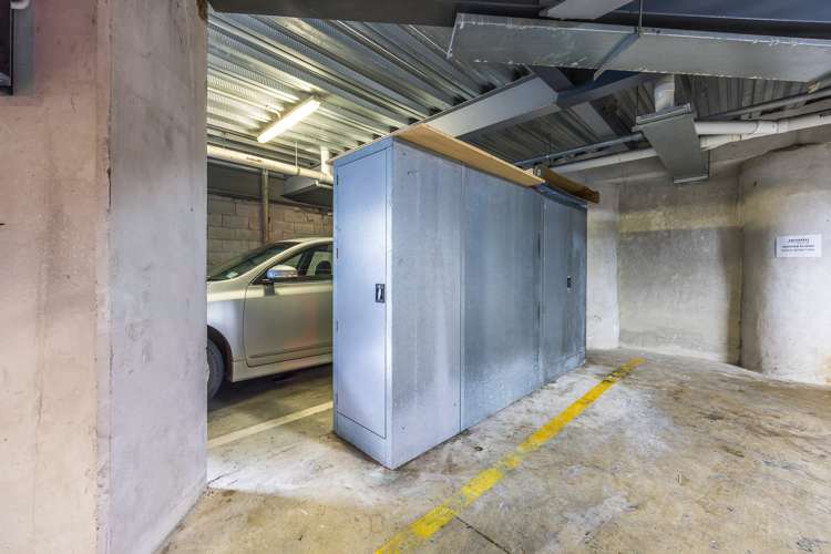 1b/6 Saint Martins Lane Grafton_29