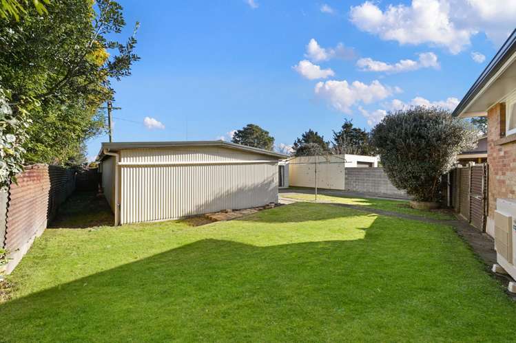 13 Frederick Drive Dinsdale_18