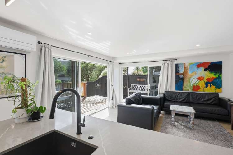 17 Waiwera Road Waiwera_3