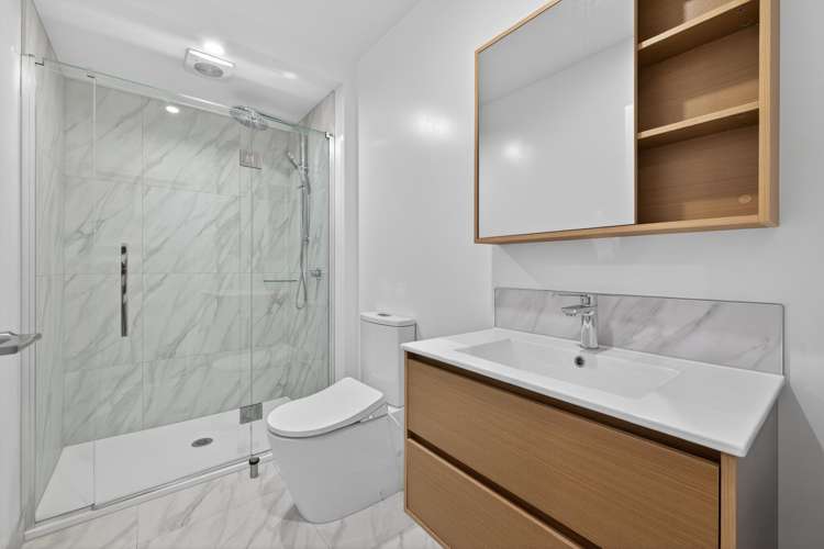 107/87 Marine Parade North New Brighton_10