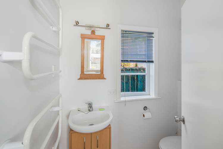 227 Marine Parade Seatoun_22