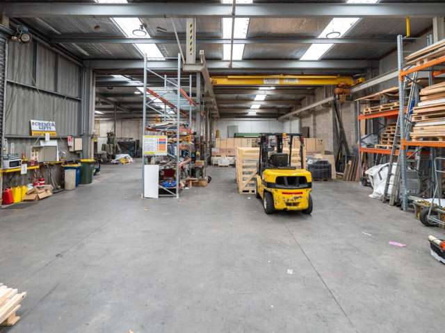 9-11 Paramount Drive Henderson_2