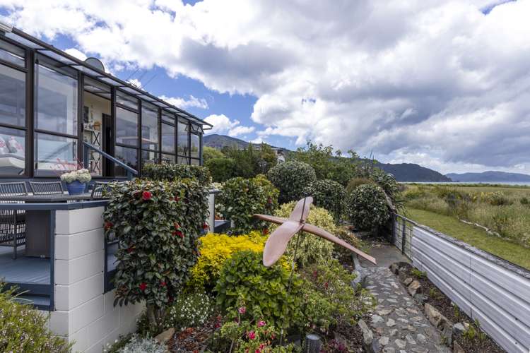 150 Rarangi Beach Road Rarangi_25