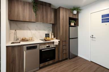 701/2b Augustus Terrace_1