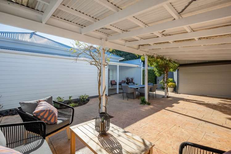 256 Bridge Street The Wood_19