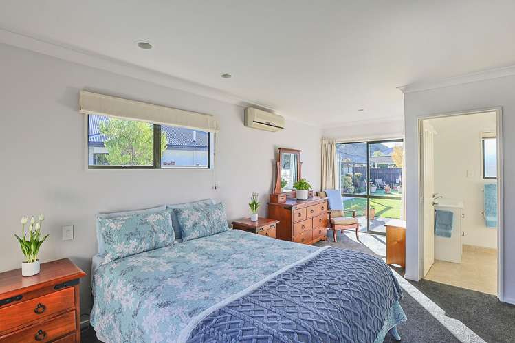 7 Merlot Drive Greenmeadows_13