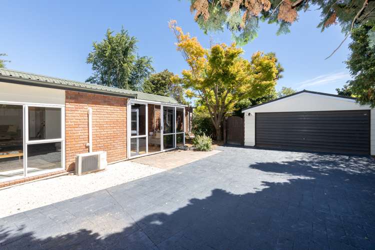 33 Cicada Place Hei Hei_23