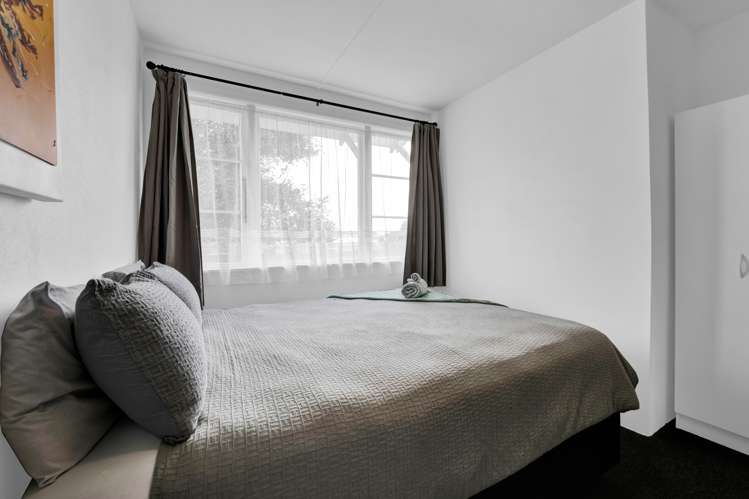 28 Terou Street Manaia_15