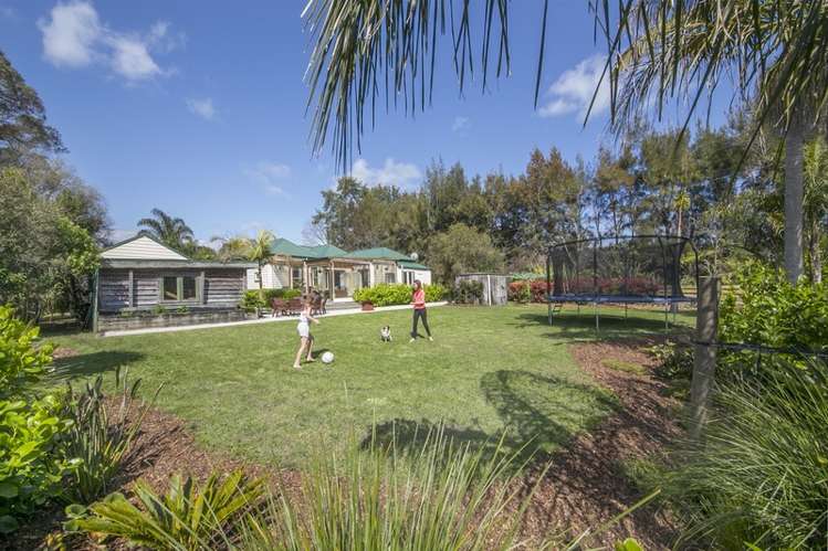 28 Cambridge Road Riverhead_18