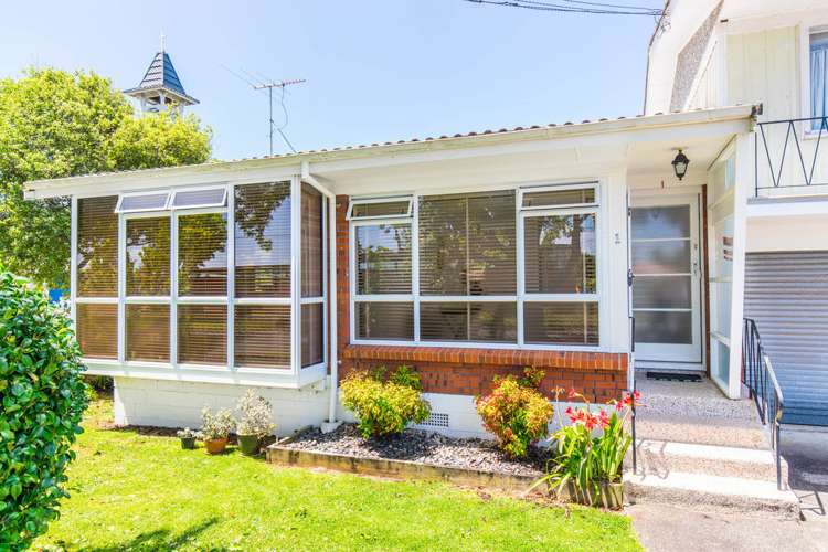 1/357 Point Chevalier Road Point Chevalier_0