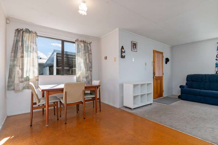 74 Woodward Street Featherston_10