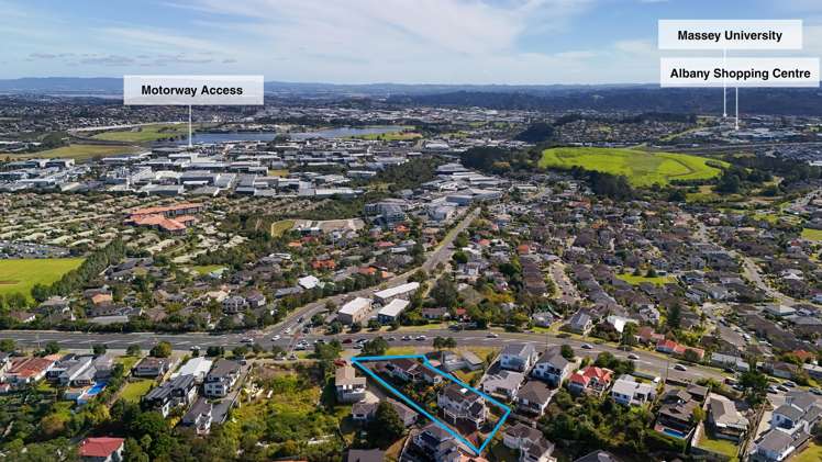 495 & 495A East Coast Road Murrays Bay_40