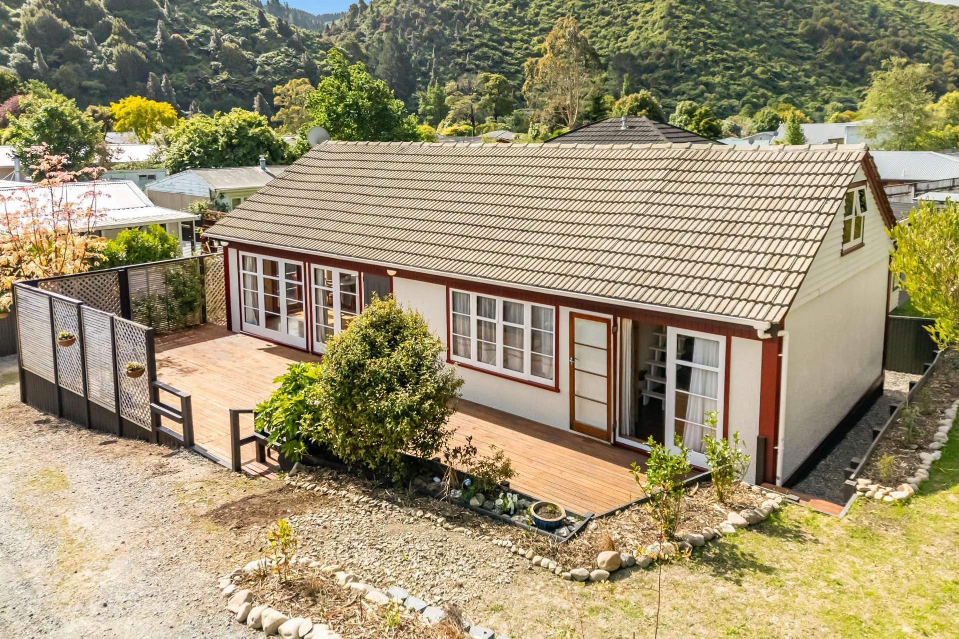 89 Akatarawa Road Birchville_0