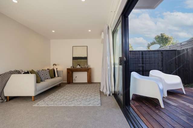 2/99 King Street Sydenham_3