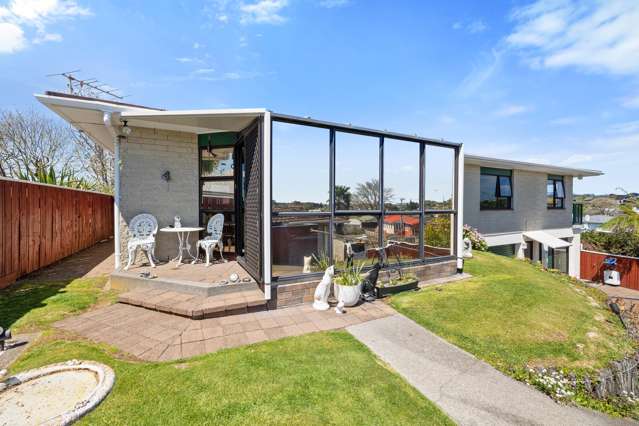 153 Tukapa Street Westown_2