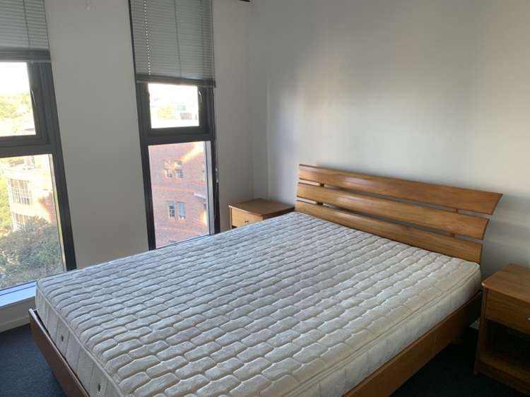 1001/1 Parliament Street 10015_9