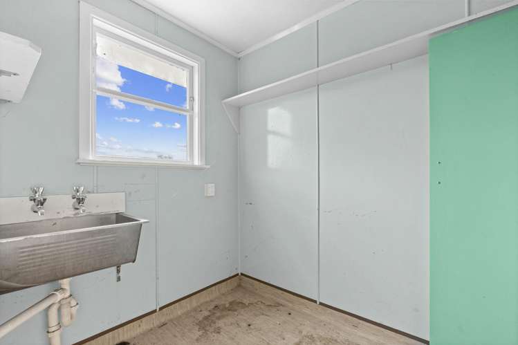 83 River Road Masterton_11