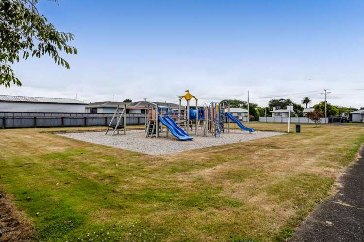 6 Charles Major Place Hawera_14