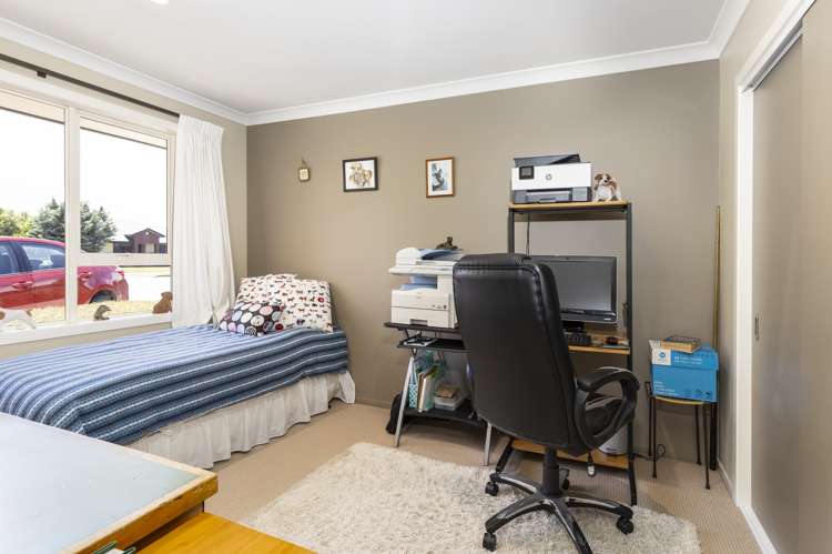 4 Easthaven Place Redwoodtown_18