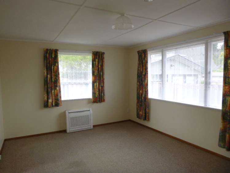 2/8 Oregon Drive Maoribank_5