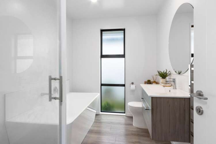 15 Burrow Street Rolleston_10