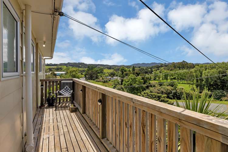 22 Toetoe Road Otaika_25