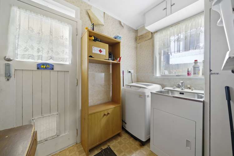 153 Wellington Road Wainuiomata_10