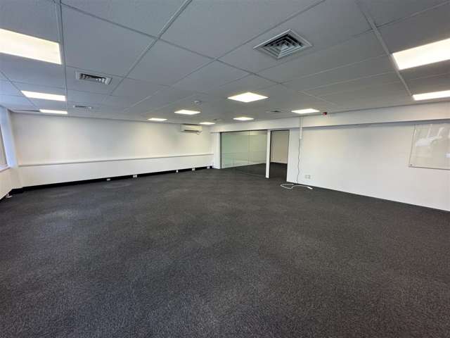 Part Level 1, 17 Whitmore Street Wellington Central_3