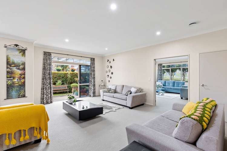 27 Amaretto Avenue Flat Bush_17
