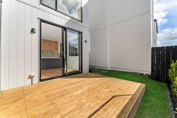 10C Serjeant Street Henderson_2