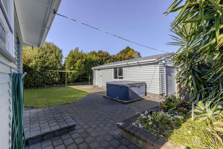 14 Carthew Street Okato_21