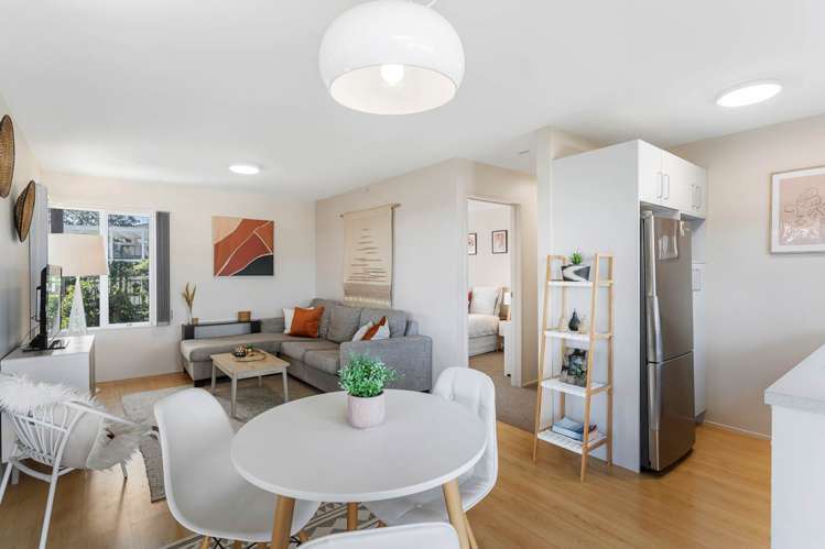 67d Pleasant Road Glen Eden_20