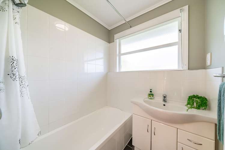 32 Clouston Park Road Clouston Park_14