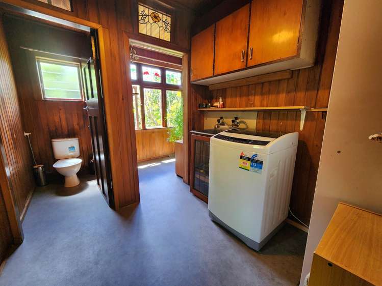 28 Ross Street Dunollie_12