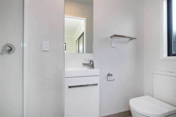 9A Collingwood Road Waiuku_6