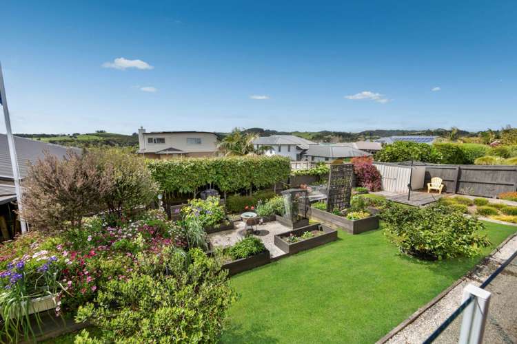 93 Liberty Crescent Beachlands_12