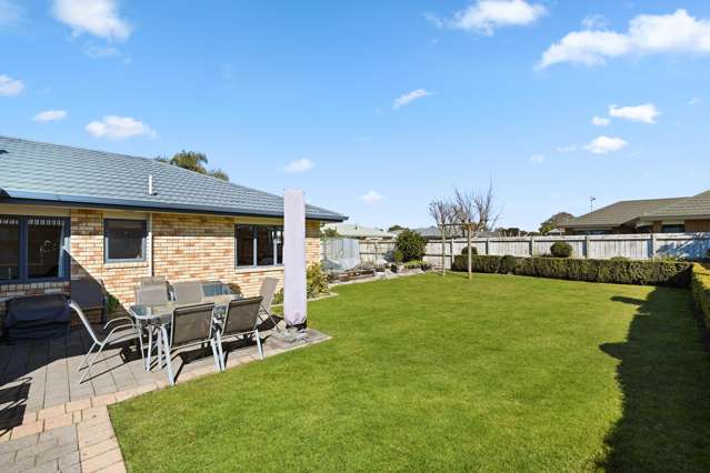 28 Diomede Glade Flagstaff_2