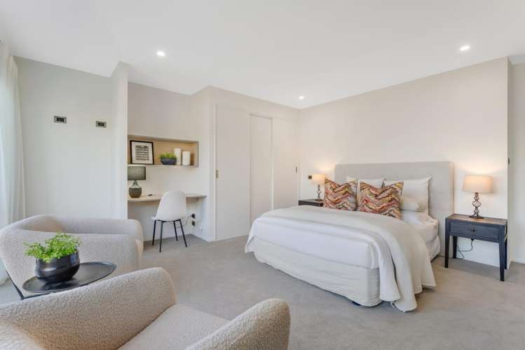 2/42 Bramley Drive Farm Cove_19