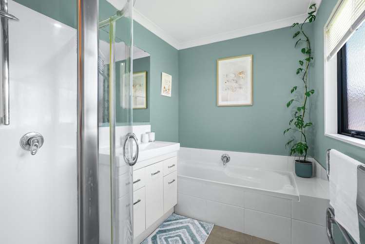 64a Hyde Street Wainuiomata_8