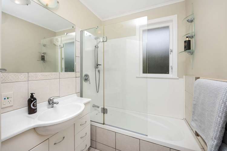 18 Cherry Road Bucklands Beach_21