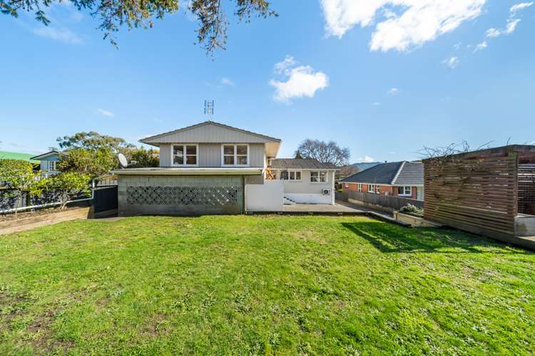 5 Arnot Avenue Clouston Park_23