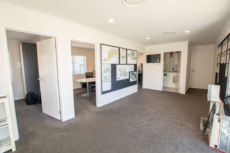 262 Lakes Boulevard Pyes Pa_18