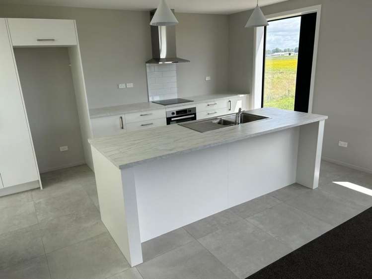 Unit 3, 141 Ossie James Drive Rukuhia_11