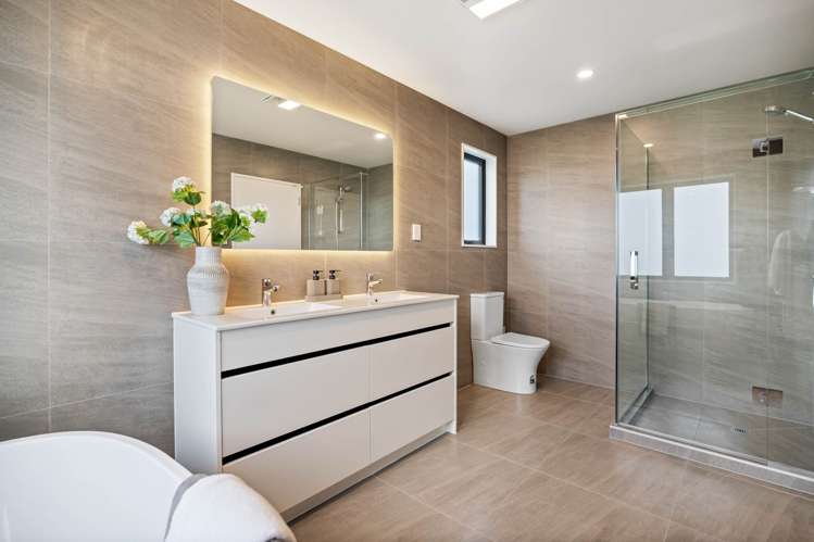 64 Huanui Drive Orewa_11