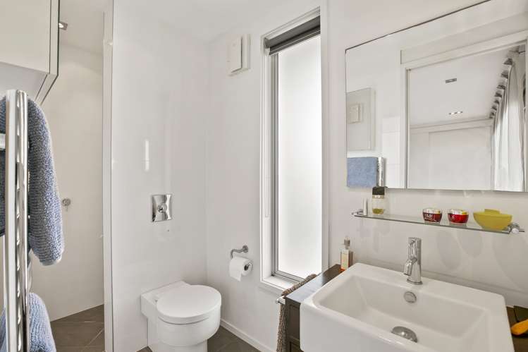 90a Buller Street New Plymouth Central_14