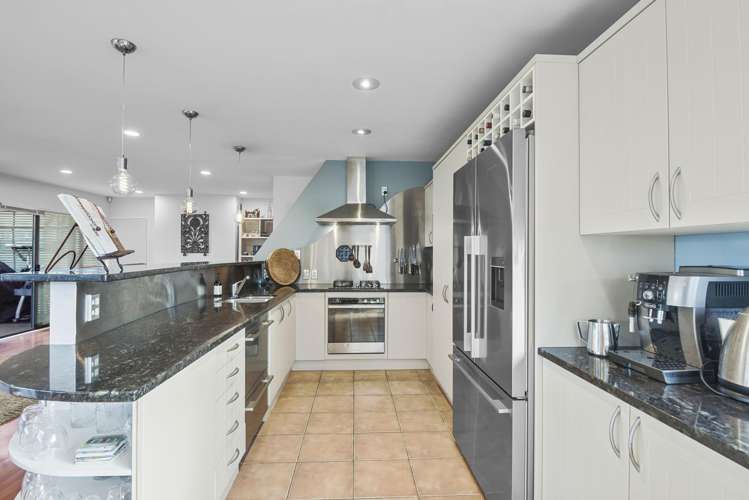 66a Browns Bay Road Rothesay Bay_6