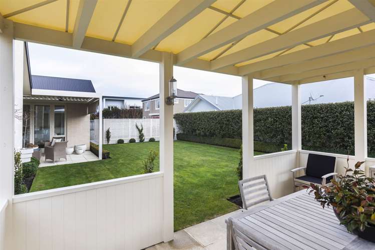 30 Applefield Court Northwood_36