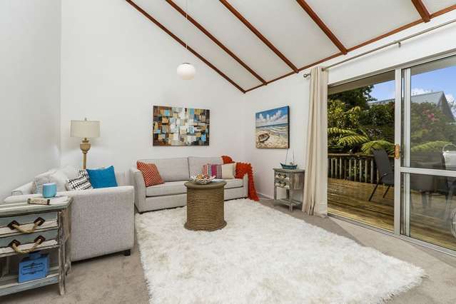 2/43 Brigantine Drive Beach Haven_4