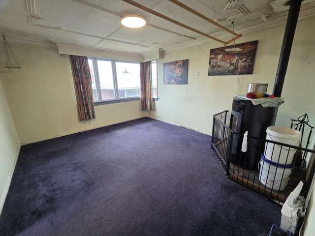 221 Clyde Street Balclutha_3