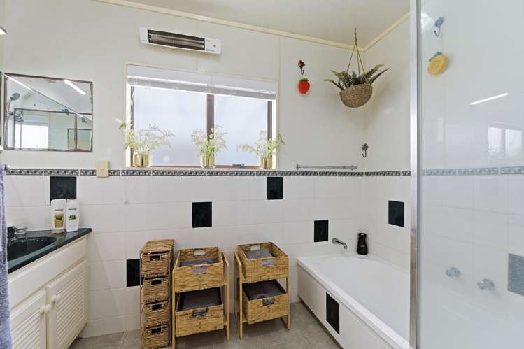 647 Pukehina Parade Pukehina_15